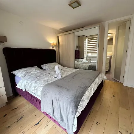 Speed - Lilac Penthouse *